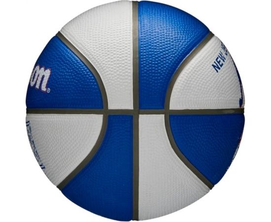 Wilson NBA Team Retro Brooklyn Nets Mini Ball WTB3200XBBRO (3)