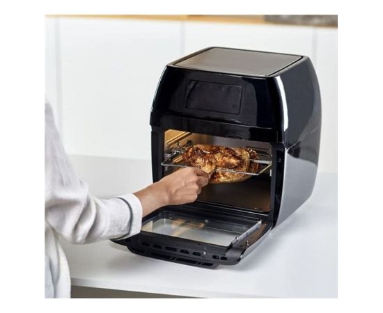 Black+Decker deep fryer with oven BXAFO1200E