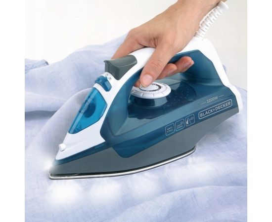 Iron Black+Decker BXIR2200E