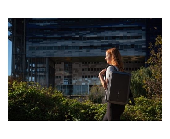 XD DESIGN ANTI-THEFT BACKPACK / BRIEFCASE BOBBY BIZZ 2.0 GREY P/N: P705.922