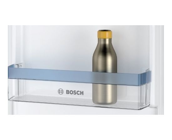 Bosch KIN86ADD0 fridge-freezer Freestanding 260 L D White