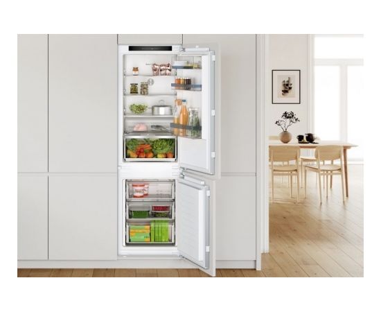 Bosch KIN86ADD0 fridge-freezer Freestanding 260 L D White