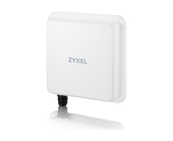 Zyxel FWA710 wireless router Multi-Gigabit Ethernet Dual-band (2.4 GHz / 5 GHz) 5G White