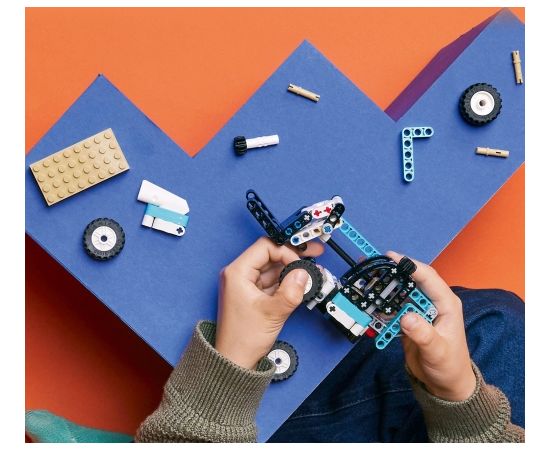 LEGO Technic Teleskopiskais iekrāvējs (42133) Lego Technic