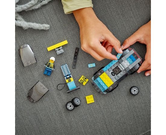 LEGO City elektriskā sporta automašīna (60383)