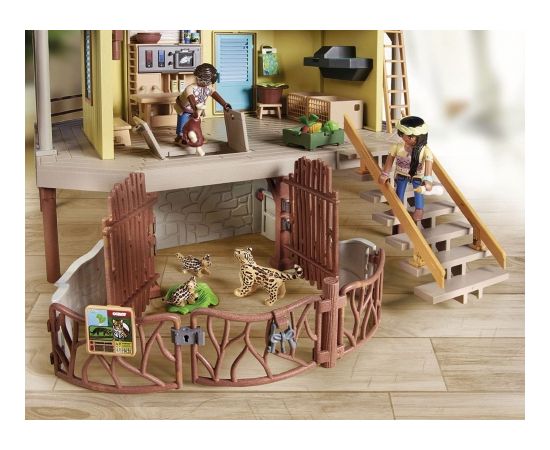 Playmobil 71007 Animal Care Station Construction Toy