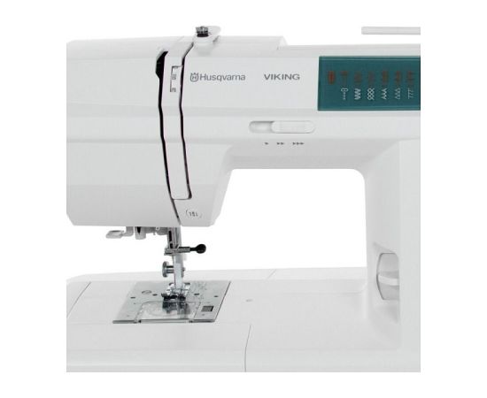 Husqvarna Viking Emerald 116 Sewing machine