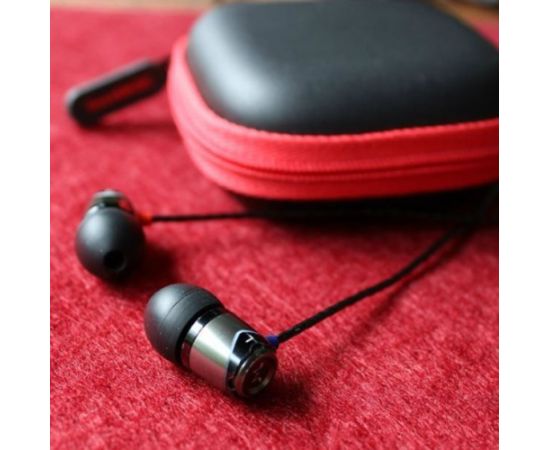 Austiņas SoundMagic E10C