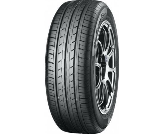 Yokohama BluEarth-Es ES32 215/45R17 91V