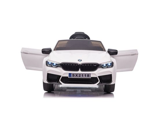 Lean Cars Vehicle On Battery  BMW M5 DRIFT White