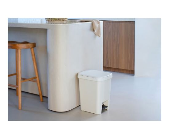 BRABANTIA atkritumu tvertne ar pedāli StepUp,25 l, Light Grey - 800207