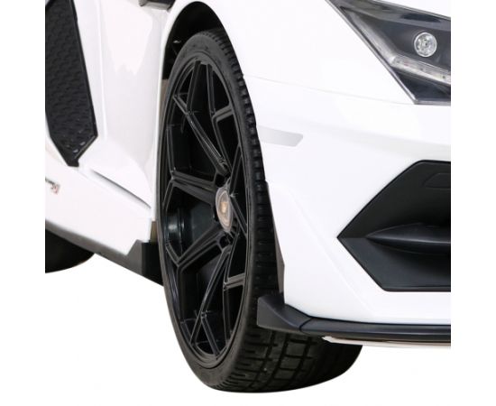 Elektriskais divvietīgais automobilis Lamborghini SVJ DRIFT, balts