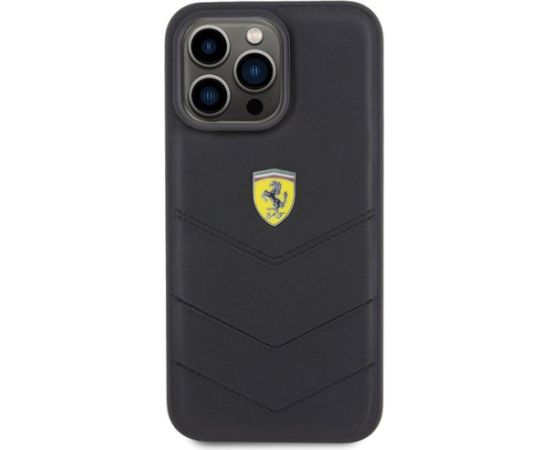 Ferrari Quilted Metal Logo Back Case Защитный Чехол для Apple iPhone 15 Pro Max