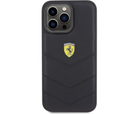 Ferrari Quilted Metal Logo Back Case Aizsargapvalks Priekš Apple iPhone 15 Pro Max