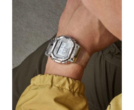 Casio G-SHOCK GM-5600SCM-1ER SKELETON CAMOUFLAGE SERIES