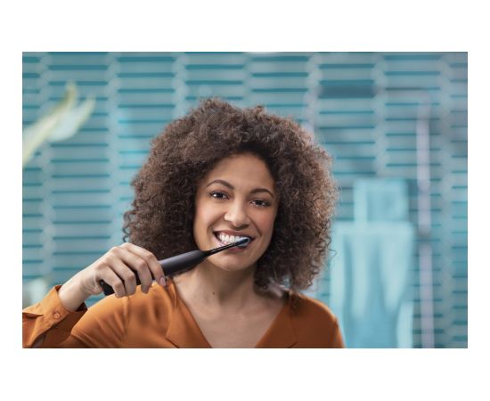 Philips DiamondClean 9000 HX9914/54 2-pack sonic electric toothbrush with chargers & app