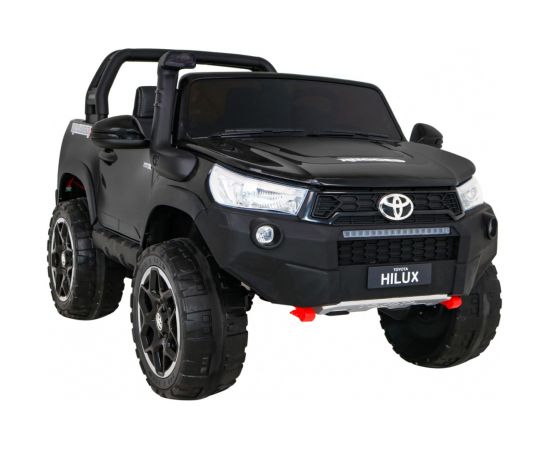 Toyota Hillux elektromobilis, melns