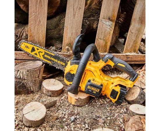 Dewalt DCM565N-XJ 18 V; 30 cm sliede (bez akumulatora un lādētāja)