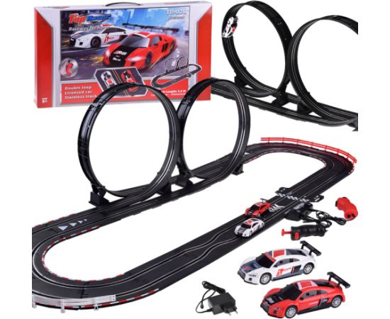 Tālvadības pults vadāma sacīkšu trase ar divām AUDI automašīnām, 4,5 m Радиоуправляемые Игрушки