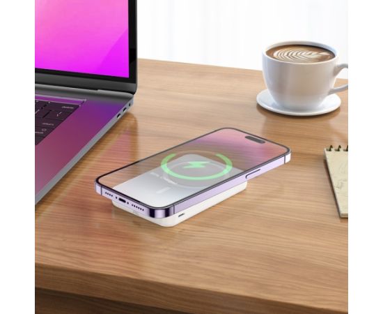 Внешний аккумулятор Power Bank Hoco J109 PD20W Magnetic 5000mAh белый