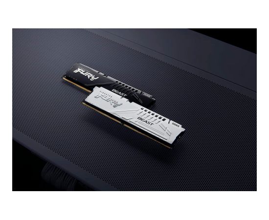 Kingston FURY 64 GB DDR5-5200 Kit, memory (white, KF552C36BWEK2-64, Beast, EXPO)