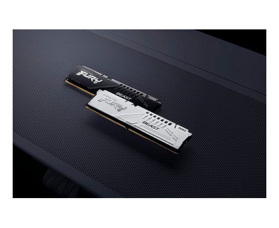 Kingston FURY 16 GB DDR5-5600, memory (white, KF556C36BWE-16, Beast, XMP, EXPO)