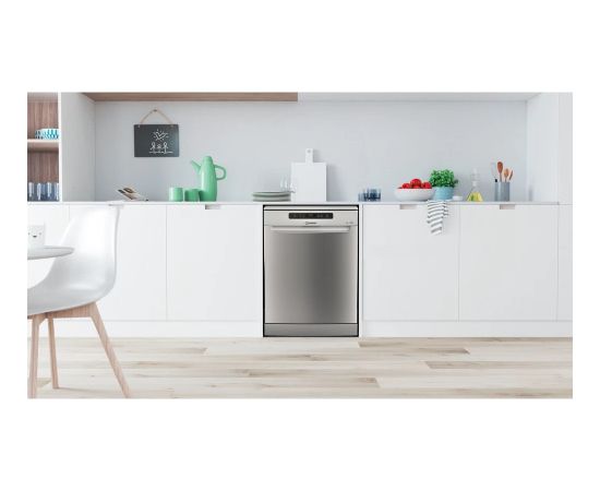 Dishwasher Indesit D2FHD624AS