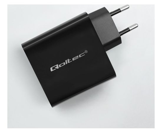 Qoltec 52381 Super Quick PD charger | 1xUSB-C | 1xUSB| 90W | 5-20V | 2.4-4.35A | Black