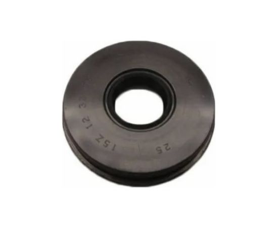 Oil seal CS-450, Echo