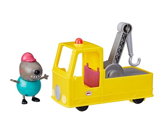 Unknown PEPPA PIG Игровой набор Granddad dogs tow truck