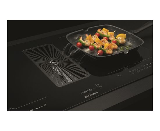 Induction cooking with integrated hood De Dietrich DPI7888BH