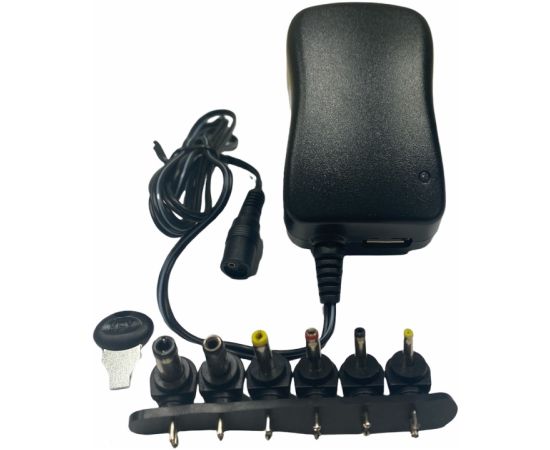 CP UCH1 Universal 12/30W (Maks. 2,1A) Barošanas adapteris + USB 3-12V manuāls slēdzis un 6 spraudņi melns (OEM)