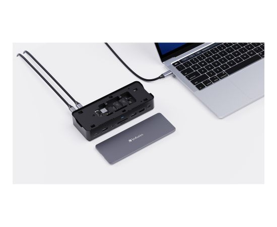 Verbatim USB-C Pro Docking Station 15 Port with SSD slot CDS