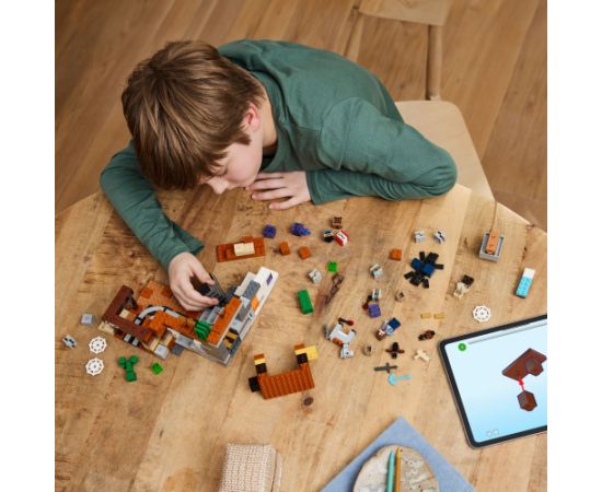 LEGO Minecraft Kopalnia w Badlandach (21263)