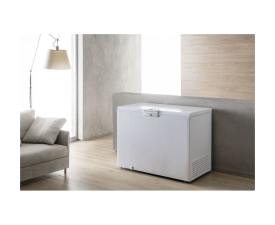 Whirlpool WHM22113 3 Chest freezer Freestanding 219 L D White