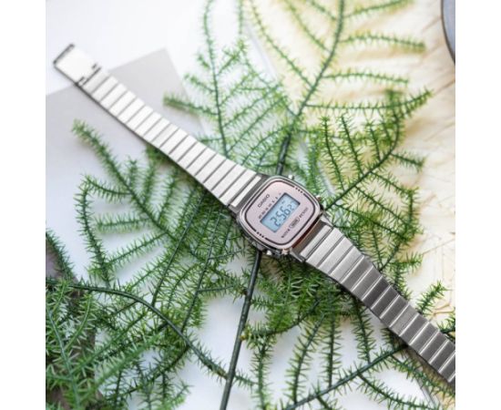Casio LA670WES-4AEF