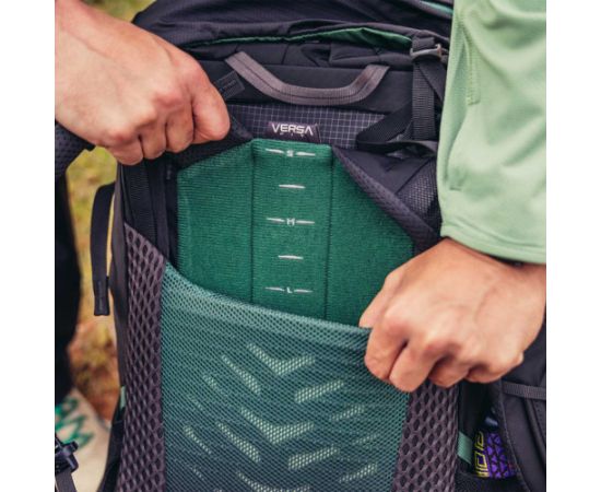 Gregory STOUT 70 EU FOREST BLACK mugursoma Mugursomas