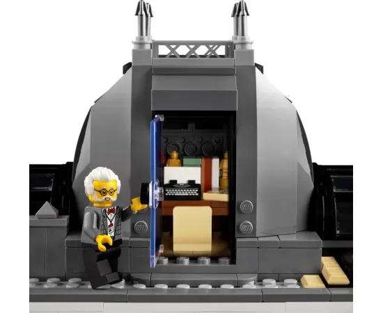 LEGO Icons Dabas vēstures muzejs (10326)