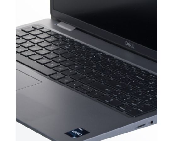 DELL LATITUDE 5530 i5-1245U 16GB 256GB SSD 15" FHD(touch) (qwerty) Win11pro USED Used Atjaunoti portatīvie datori