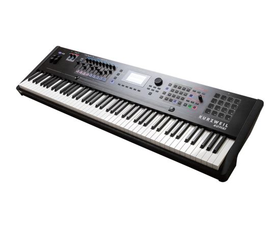 Kurzweil K2700 - synthesiser/workstation