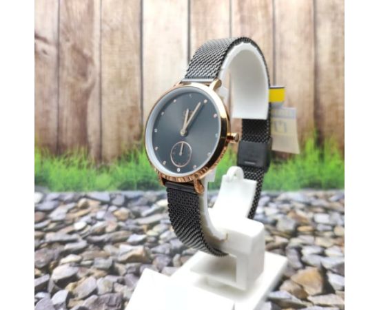 Q&Q QA97J412Y Наручные часы