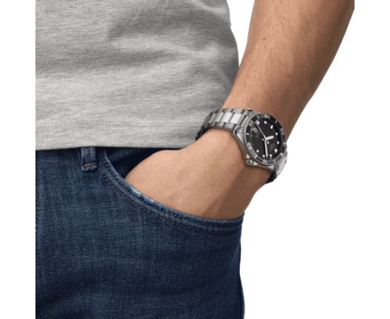 Tissot Seastar 1000 40MM T120.410.11.051.00 Наручные часы