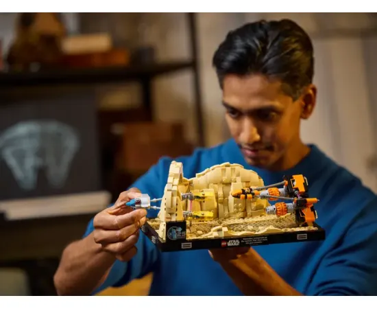 LEGO 75380 Star Wars Диорама Мос Эспа Подрасе™