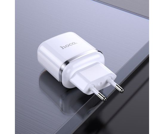 Сетевая зарядка HOCO N4 c 2 USB (2.4A) белая