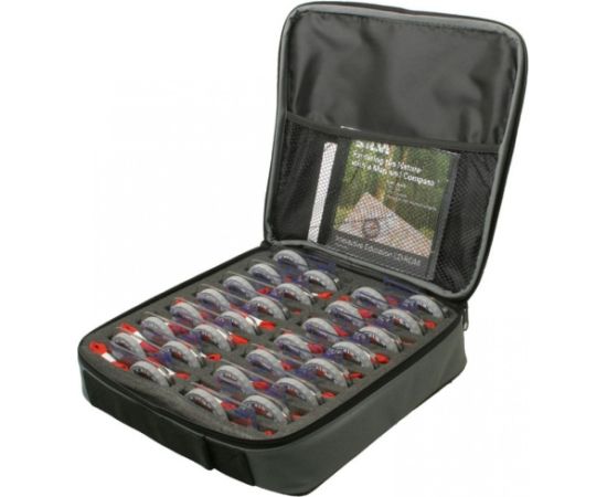 Silva kompasu soma ar 28 Field kompasiem Компас