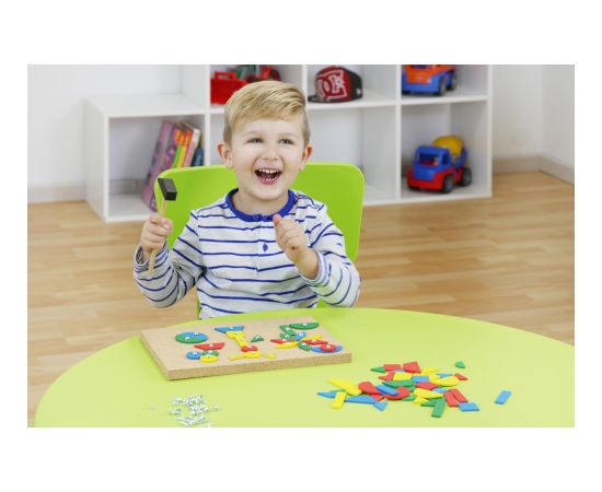 Lena ИГРА С МОЛОТКОМ И ДОСКОЙ , КАРТИНКИ 3+ L65827