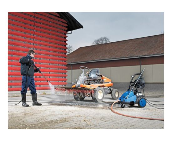 Nilfisk MC 5M-220/1130 XT 400/3/50 EU pressure washer Upright Electric 1130 l/h 7400 W Black, Blue Мойки высокого давления
