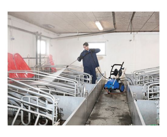 Nilfisk MC 5M-220/1130 XT 400/3/50 EU pressure washer Upright Electric 1130 l/h 7400 W Black, Blue Мойки высокого давления