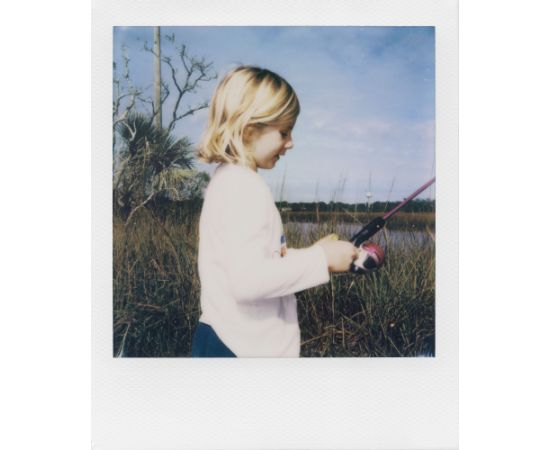 Polaroid Now Gen 3 Bundle, pebble white