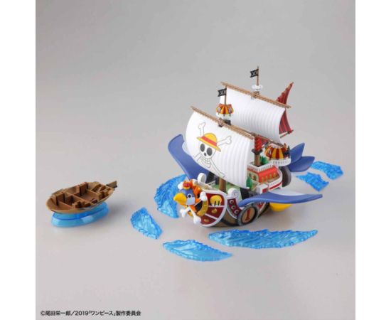 Bandai ONE PIECE STAMPEDE GRAND SHIP COLLECTION THOUSAND SUNNY FLYING MODEL